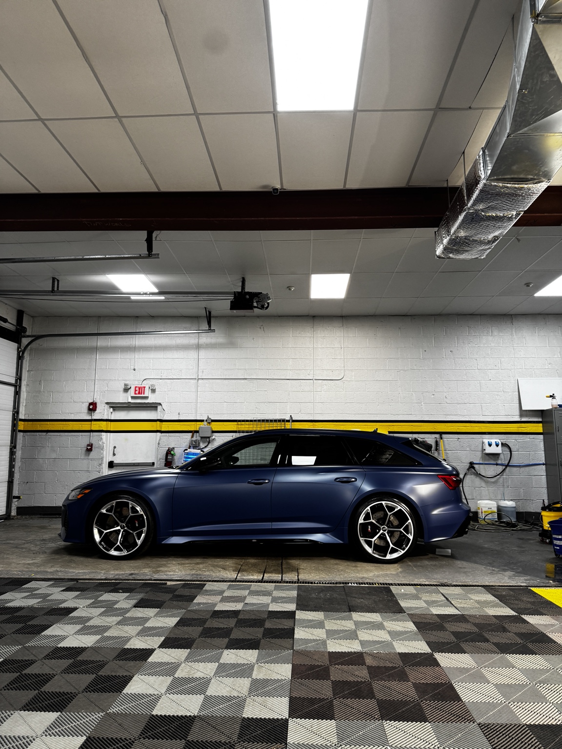 2024 Audi RS6 Avant side profile with full-vehicle satin paint protection film